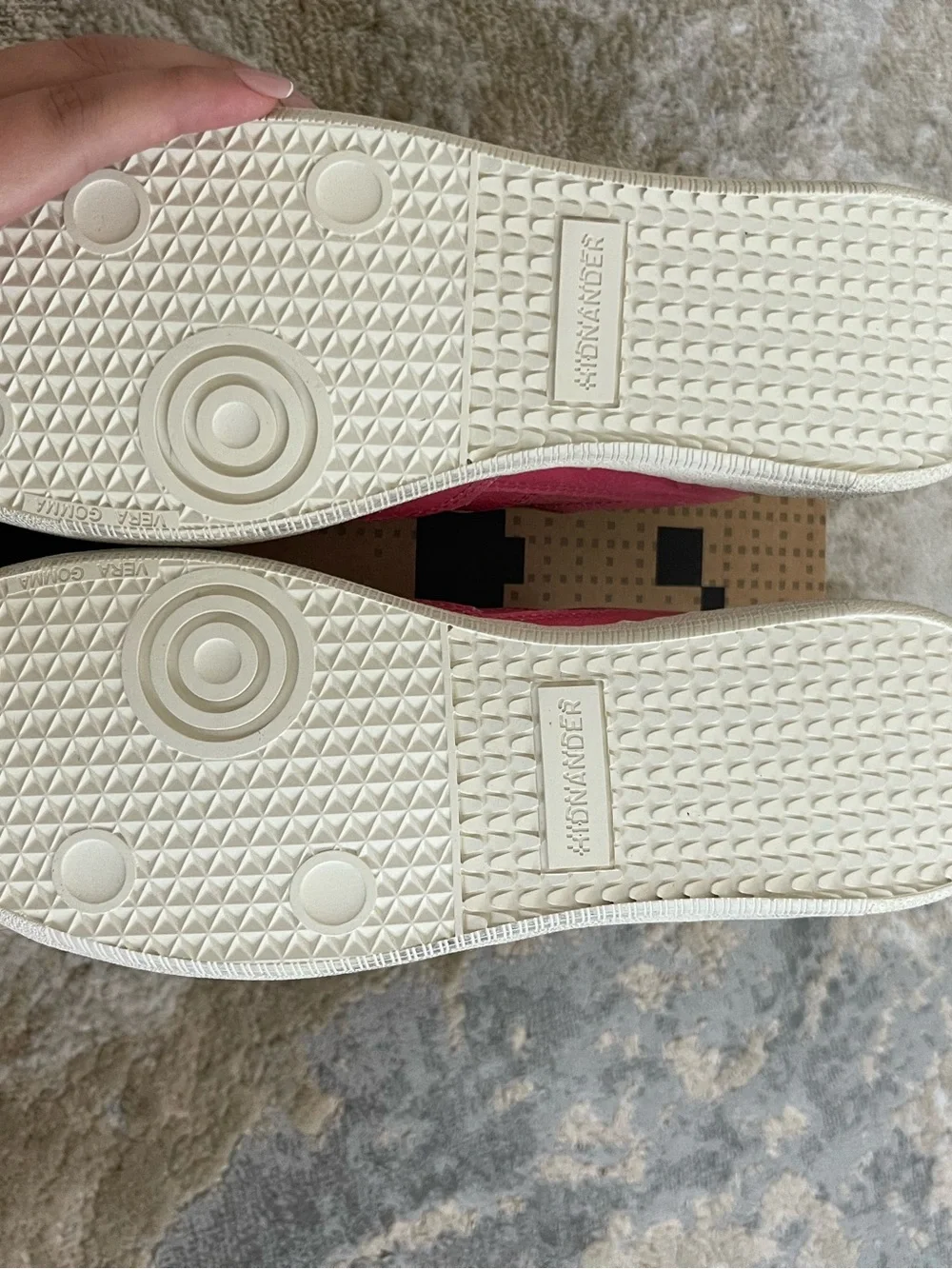 Women’s Pink Leather Low-Top Sneakers with Lace-Up Comfort